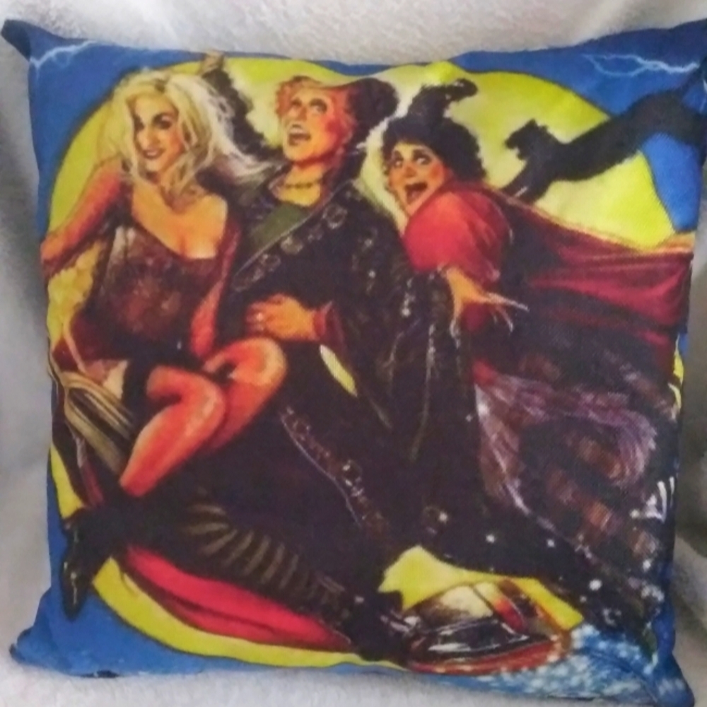 Hocus Pocus pillow